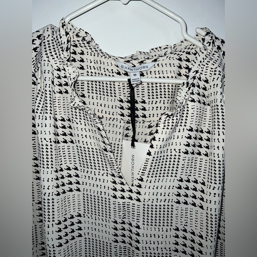 NWT 41 Hawthorn Short Sleeved Blouse Cream and Black size XXL Stitch Fix - Picture 5 of 15
